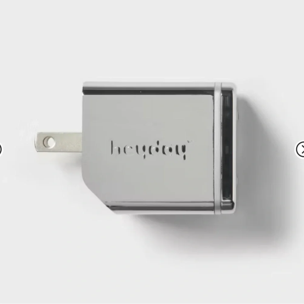 Dual Port USB-C 40W Wall ChargerHeyday™ Chrome: Short Circuit Protection Adapter